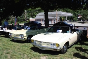 Cohen_1966_Corvair_Corsa_and_Schifftner_1964_Monza_at_Franklin_Lakes_2010.JPG
